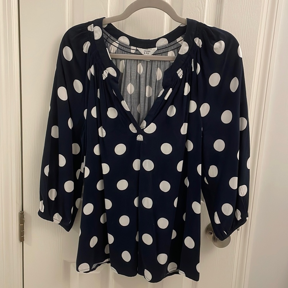 Crown & Ivy navy blue polka dot blouse, size 4